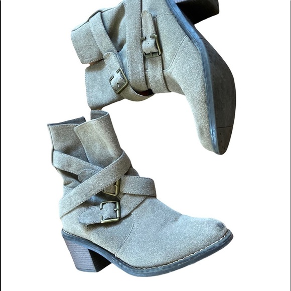 𝅺CATHY Jean Tan Boots 8 - Picture 5 of 6